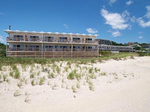 Wavecrest Resort - 출입구