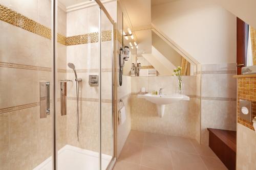 Occidental Praha Wilson Hotel - image 5