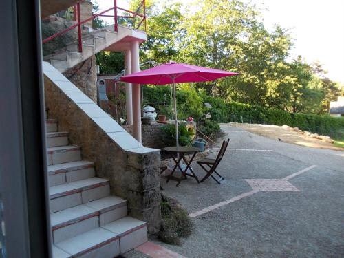 Au Soleil Levant Homestay - image 2