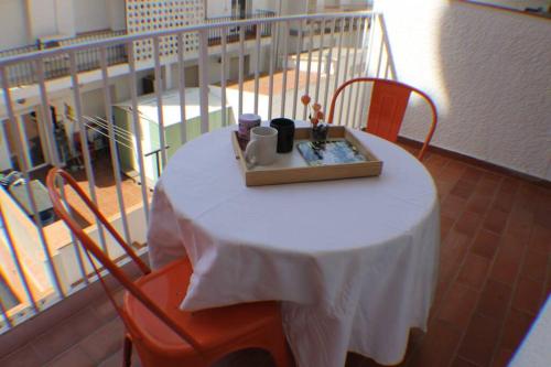 Agi Montserrat - image 10