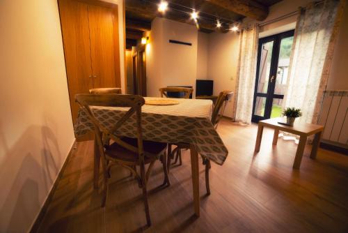 Dotări, Apartamentos Camino de la Val in Centru oraş Huesca