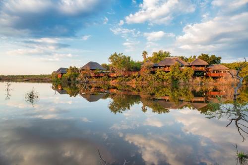 Valamanzi Lodge in Nyati Wilderness