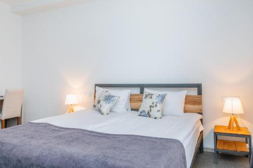 Book the Standard Double or Twin Room with Balcony Standard Double or Twin Room with Balcony