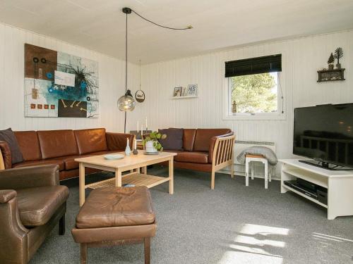 Three-Bedroom Holiday home in Blåvand 21