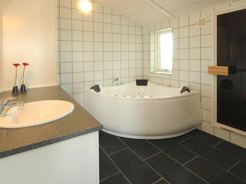  8 person holiday home in Haderslev in Flovt