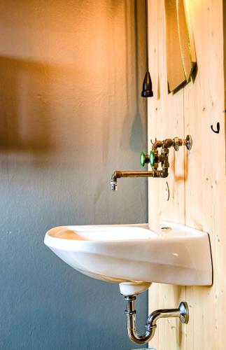 The Keep Eco Rooms – Salzburg, IA