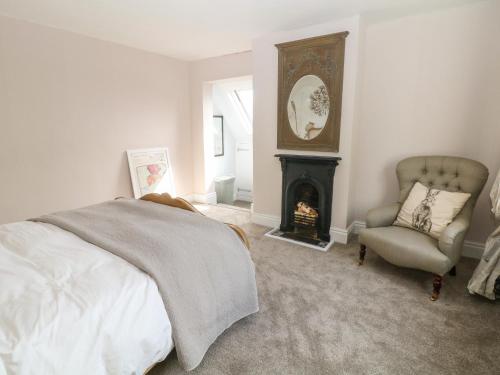 Archway Cottage - image 10