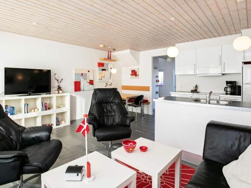 Faciliteiten, person holiday home on a holiday park in Lokken in Lokken