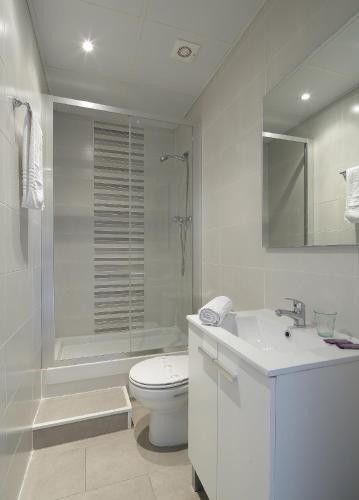 Hostal Balkonis - image 2