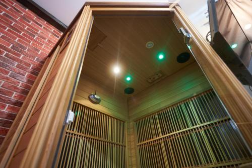 Apartment on Pobeda 4 with sauna, Krementschuk (Foto 10)