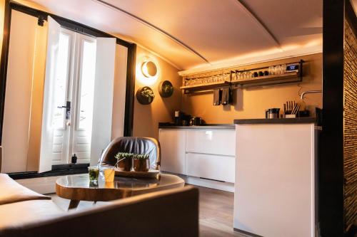 Wellnessboat De Michiel de Ruyter in Binnenstad-Noord