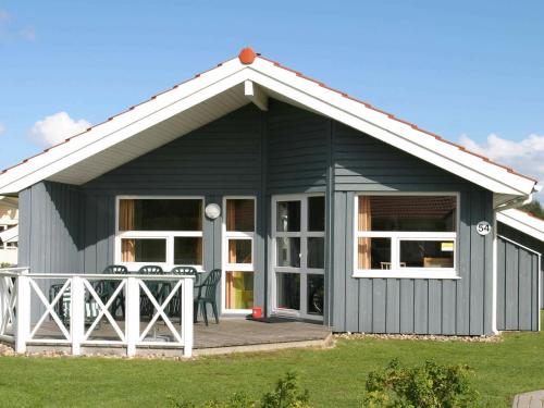 Three-Bedroom Holiday home in Otterndorf 6
