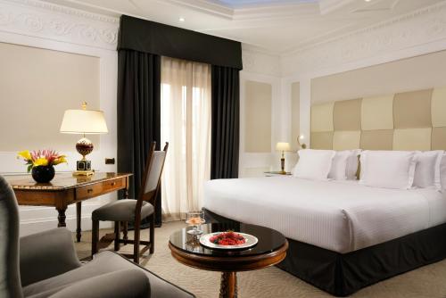 Photo Chambre Hotel Splendide Royal - The Leading Hotels of the World