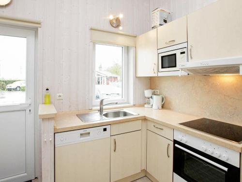 Facilities, 6 person holiday home in GROEMITZ in Lenste