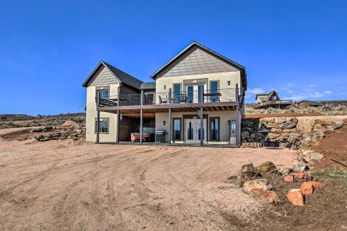 Spacious Home w/ Mtn Views: 2 Mi to Bear Lake! - Bear Lake Marina, UT