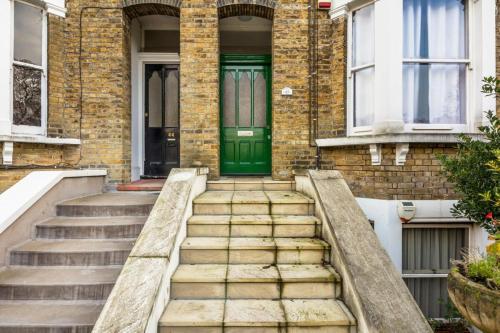 Modern Cosy & bright 1-Bed Apartment in Ealing