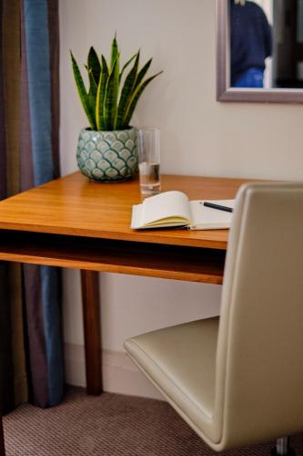 The Clermont London Charing Cross - main image