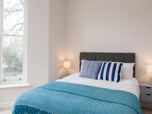 Picture of Pass The Keys Newly Refurbished Flat With Decked Sun Terrace In Lewisham