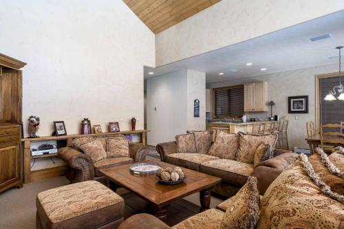Evergreens Townhomes – Steamboat Springs, CO