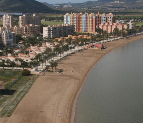 Chalet de Lujo en La Manga