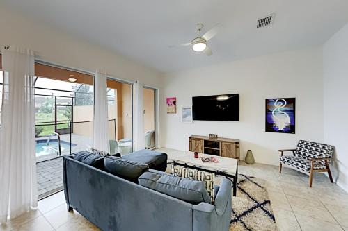 Resort New-Build - Private Pool - Mins to Disney townhouse - main image