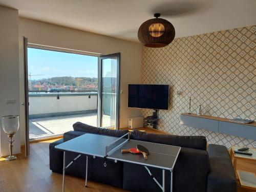 AT THE TOP - Penthouse über den Dächern der Stadt AT THE TOP - Penthouse über den Dächern der Stadt