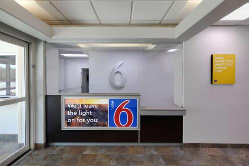 Motel 6-San Antonio, TX - Airport