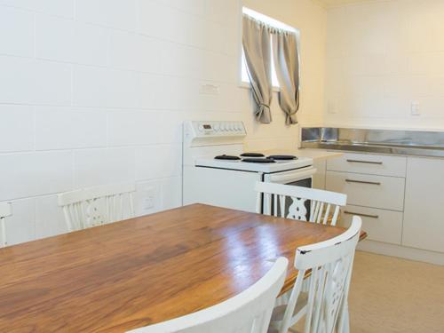 Cocina, Alpha Motor Inn in Palmerston Norte