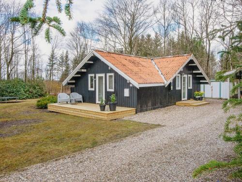  6 person holiday home in Toftlund, Pension in Vestergård