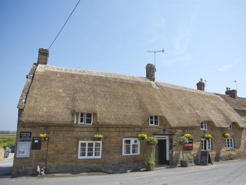 The Masons Arms - Accommodation - Yeovil