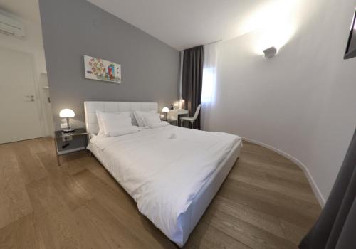 Habitación Doble Confort - Calle Radmilovica 39