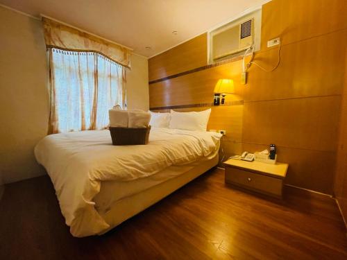 Shexia Liyu Hot Spring in Mudan Township