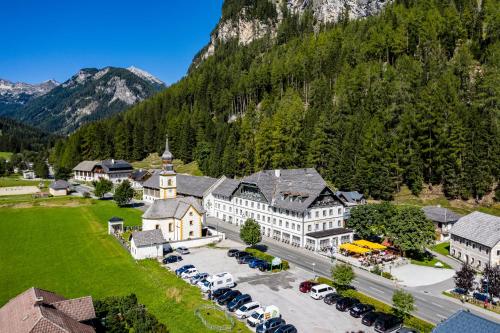 Landhotel Postgut - Tradition seit 1549 - Hotel - Tweng