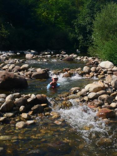 Magnifique gite en pierres 6 personnes avec piscine privee Ardeche plein sud