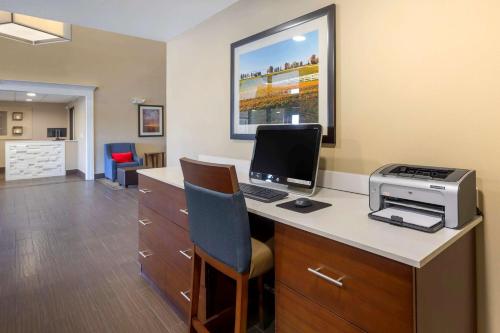 Comfort Inn Somerset - Lake Cumberland - 편의 시설/서비스
