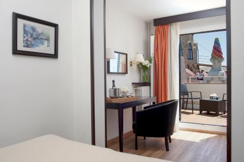 Gaudi Hotel - image 3