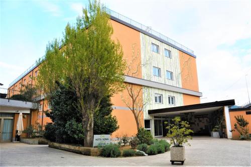 hotel photo