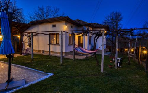 Guest House Stoyanovata Kashta - Стояновата къща