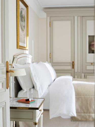 296204809 Le Meurice – Dorchester Collection