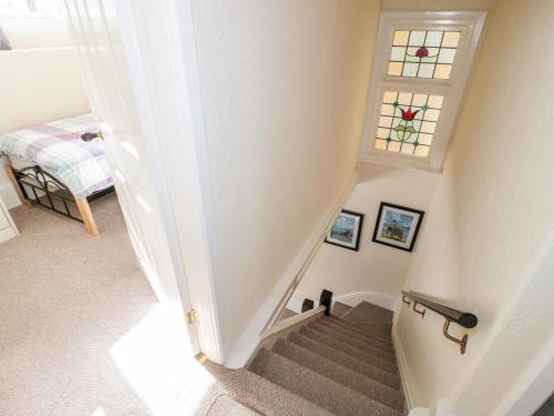 5 Sea Bank Road - image 7