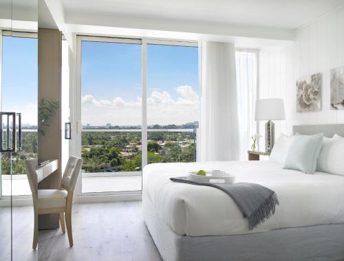 Sunset View King Suite