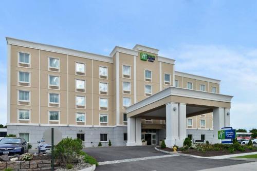 Holiday Inn Express & Suites Peekskill-Lower Hudson Valley