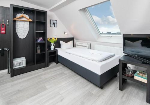 1 twin bed