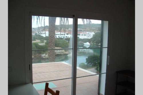 Preciosa casa en primera línea del mar (Preciosa casa en primera linea del mar) in Es Castell