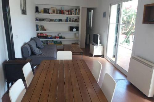 Preciosa casa en primera línea del mar (Preciosa casa en primera linea del mar) in Es Castell