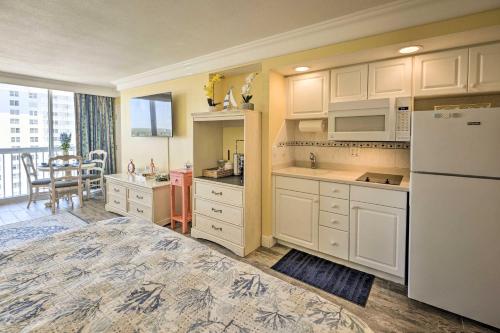 Daytona Beach Resort Studio with Ocean View!