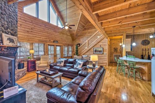 Blessing by the Lake Cabin on Barren River Lake! - image 9