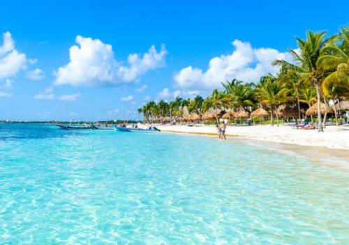 Apartamento Frente a la Playa Cancun Mexico in Cancún, Mexico