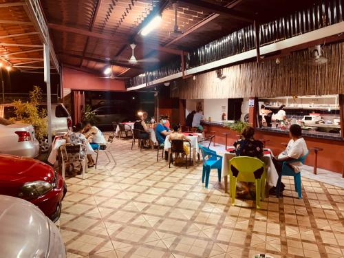 ห้องอาหาร, Hotel Cabinas Jacomar in จาโค่