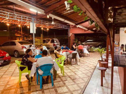 ห้องอาหาร, Hotel Cabinas Jacomar in จาโค่